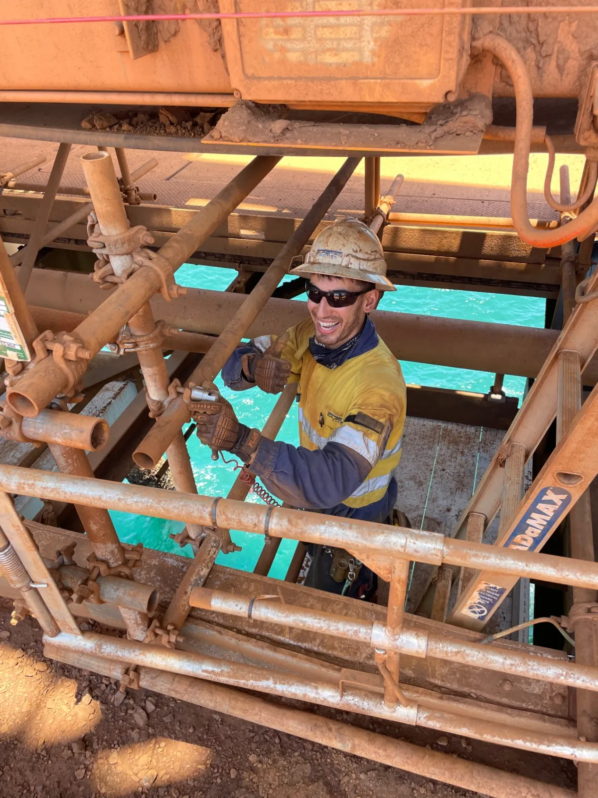 FIFO contractor work in Pilbara mines